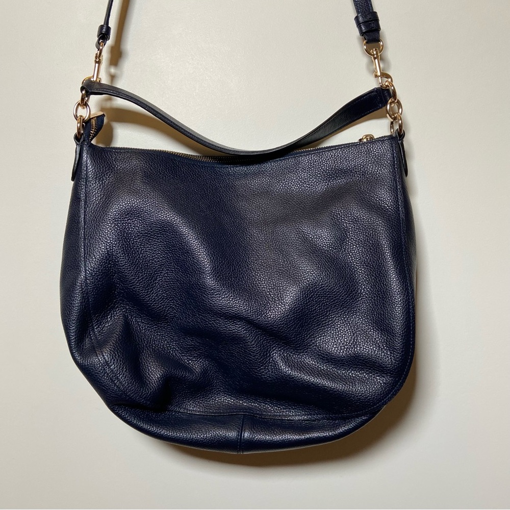 Coach Turnlock Hobo Bag Pebbled Leather - Picture 4 of 8